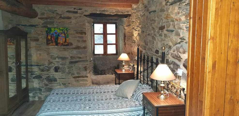 A Casa Da Zalaroia Para Amantes De La Naturaleza Moman Exterior photo